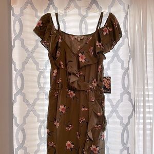Army green floral Maxi dress size Large